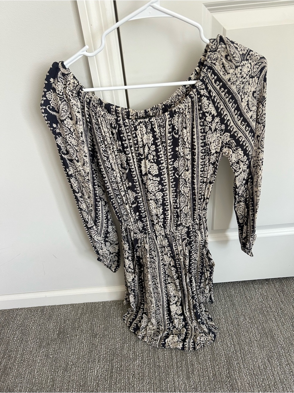 Billabong Black and Cream Off-Shoulder Floral Mini Dress
